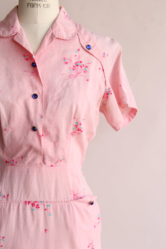 Vintage 1940s Pink Floral Dress with Pockets