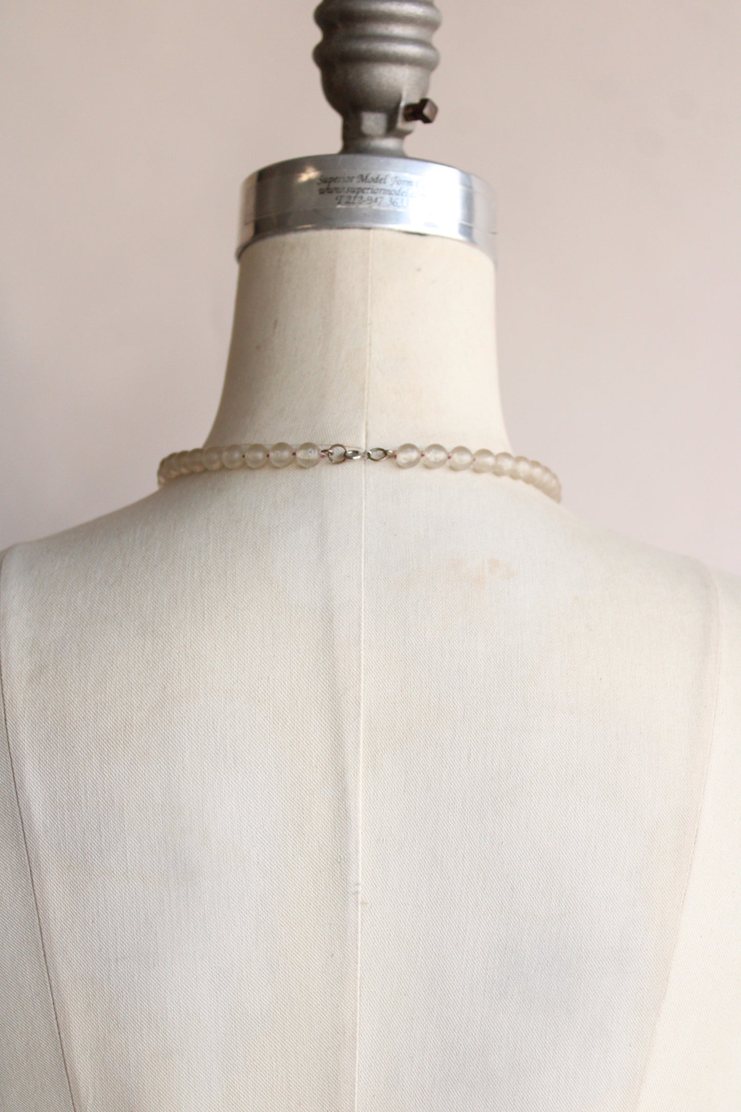 Vintage 1960s Frosted Bead Necklace