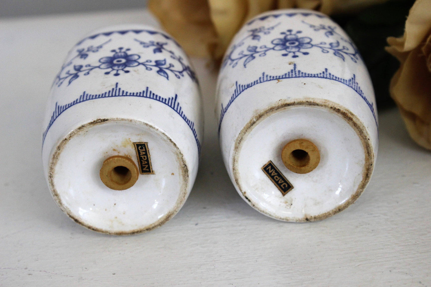 Vintage Art Deco Push Button Salt and Pepper Shakers Blue and White