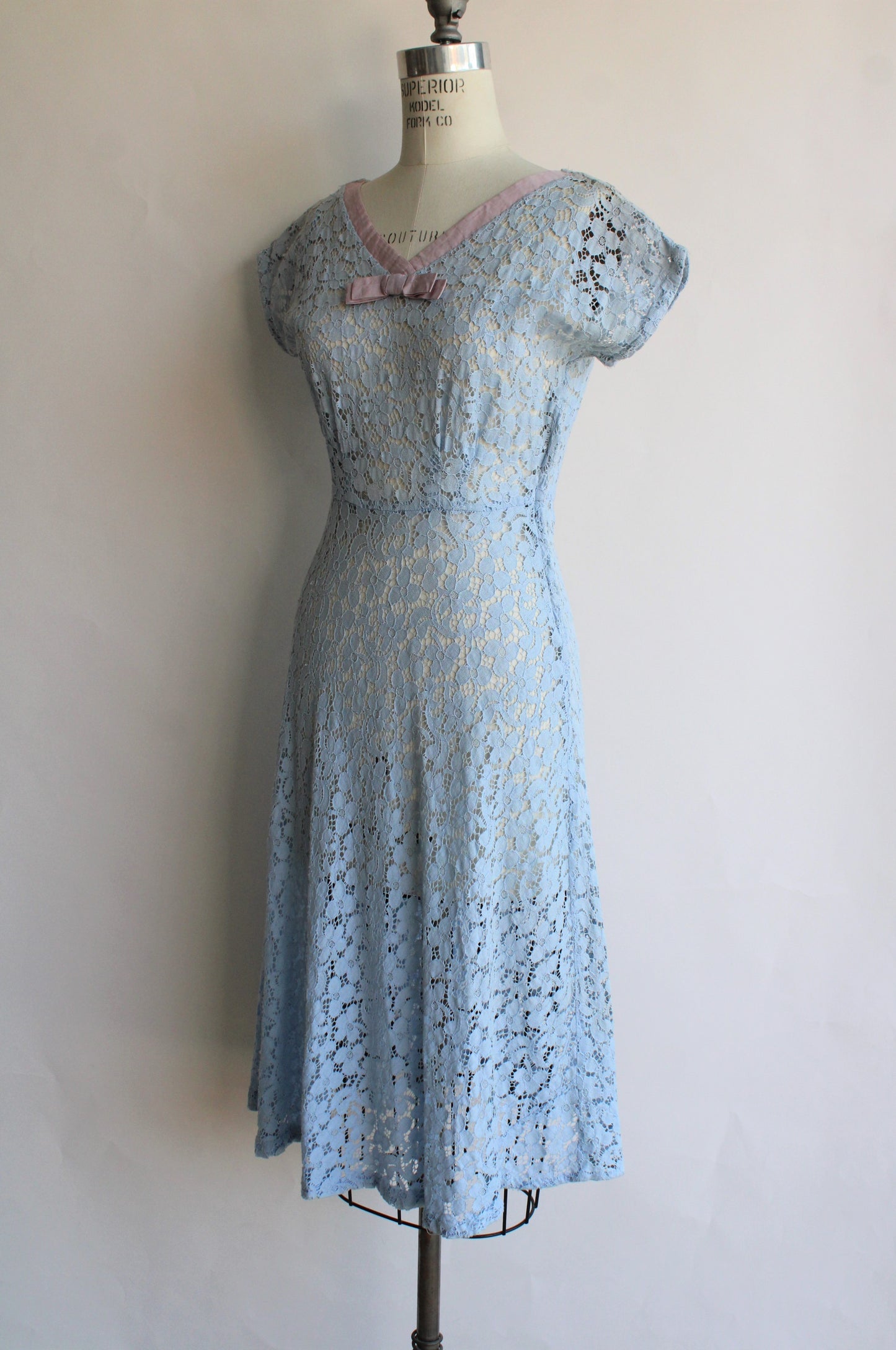 Vintage 1940s 1950s Blue Lace Dress With Lavender Bow