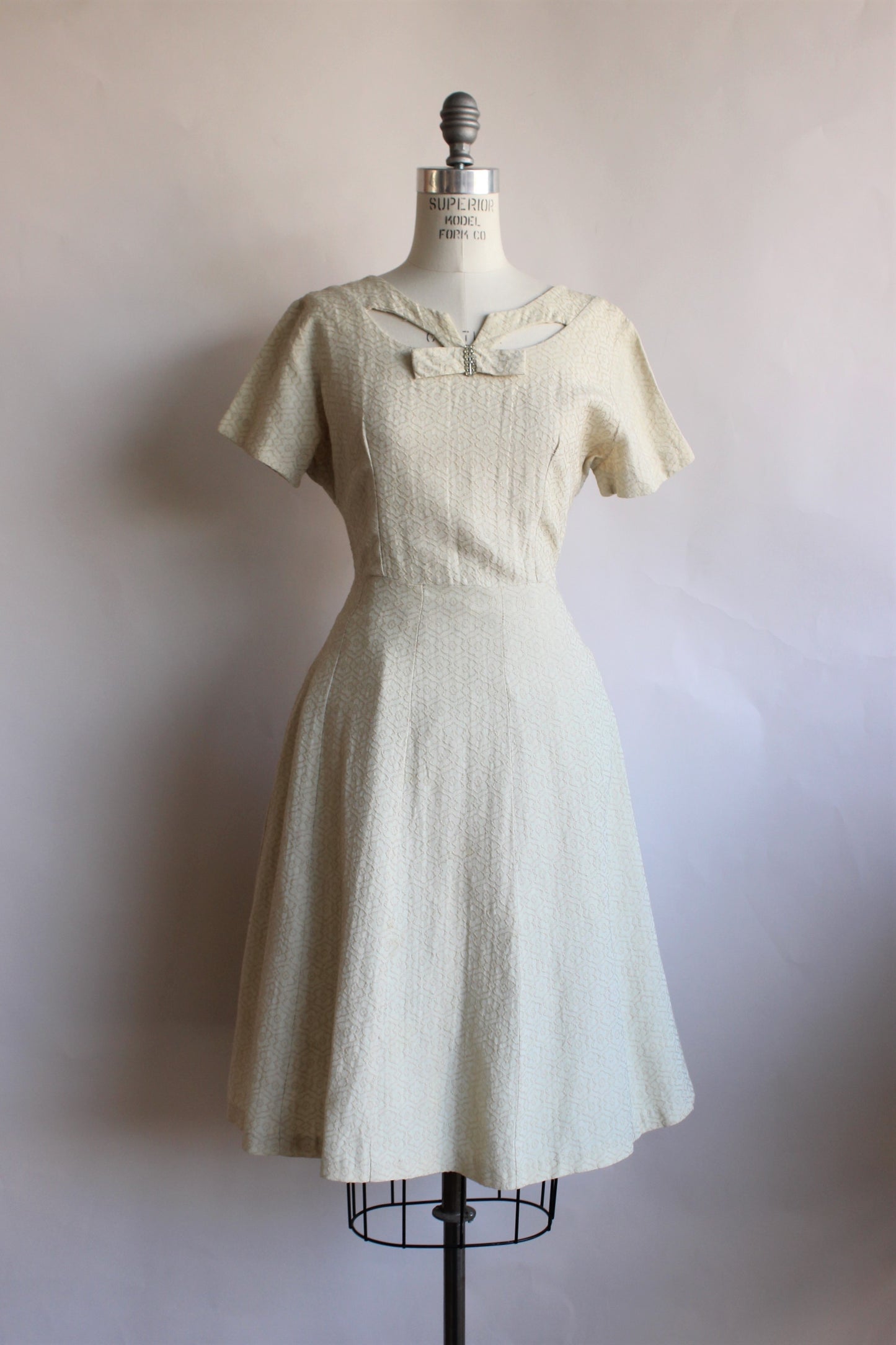 Vintage 1940s Embroidered Ivory Dress With Bow