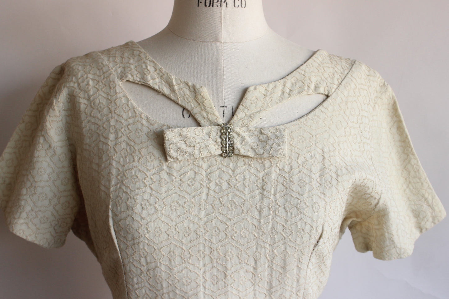 Vintage 1940s Embroidered Ivory Dress With Bow