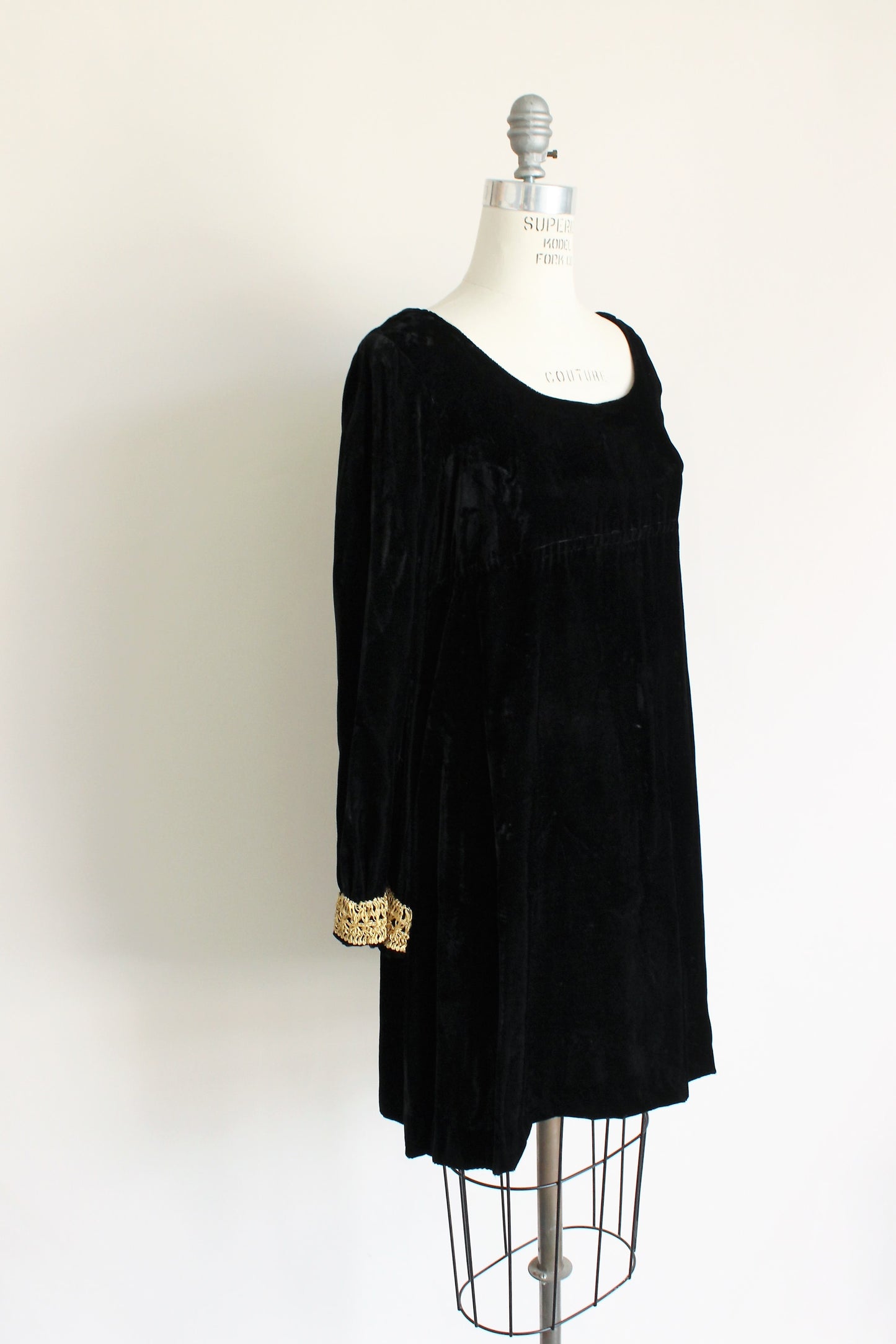 Vintage 1960s Black Velvet Mod Dress