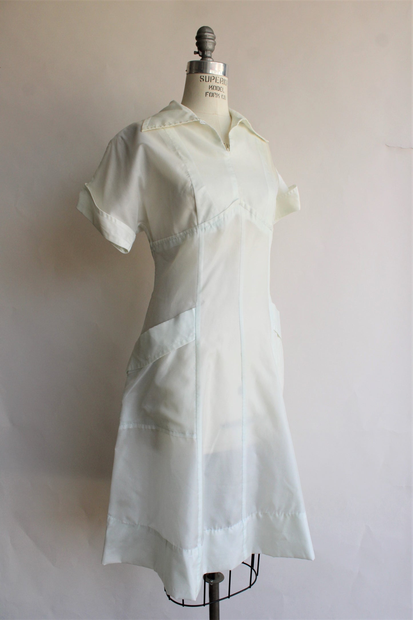 Vintage 1960s White Nurse's Uniform