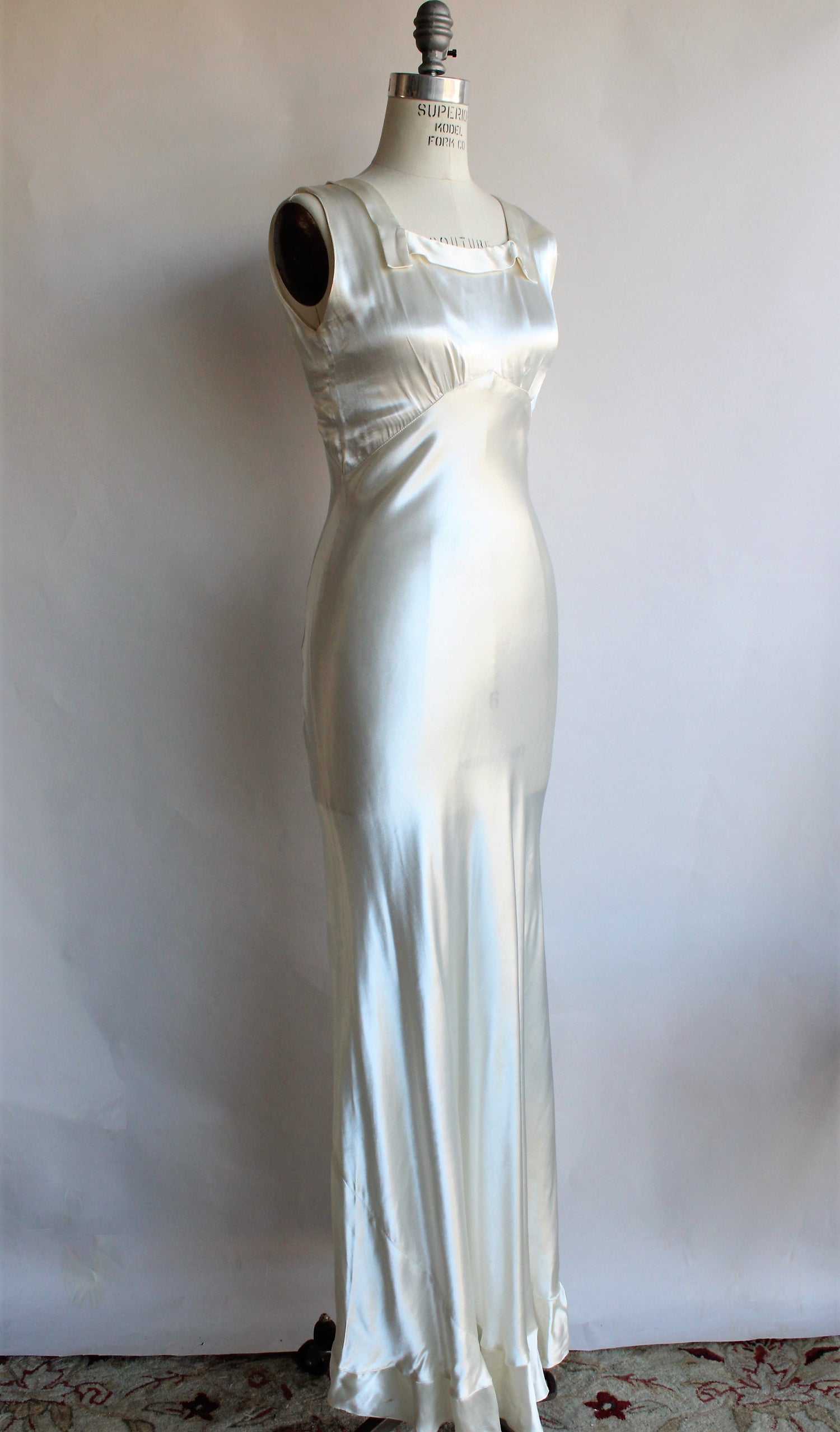 Vintage 1940s Satin Ivory Nightgown
