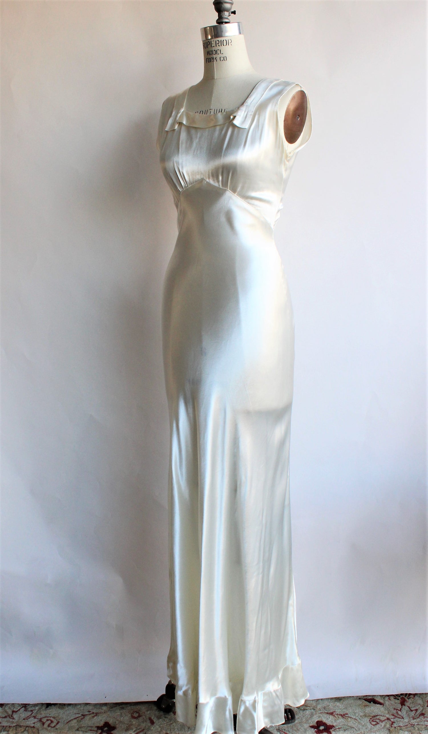 Vintage 1940s Satin Ivory Nightgown