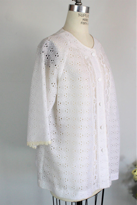 Vintage 1970s White Lace Blouse by Caroly of Miami