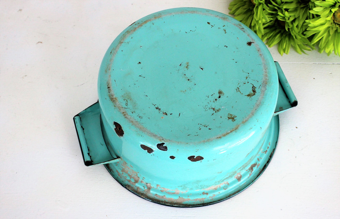 Vintage 1940s 1950s Enamelware Pot 