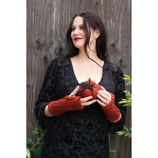 The India Spice Handknit Fingerless Gloves in Chunky Rust Red