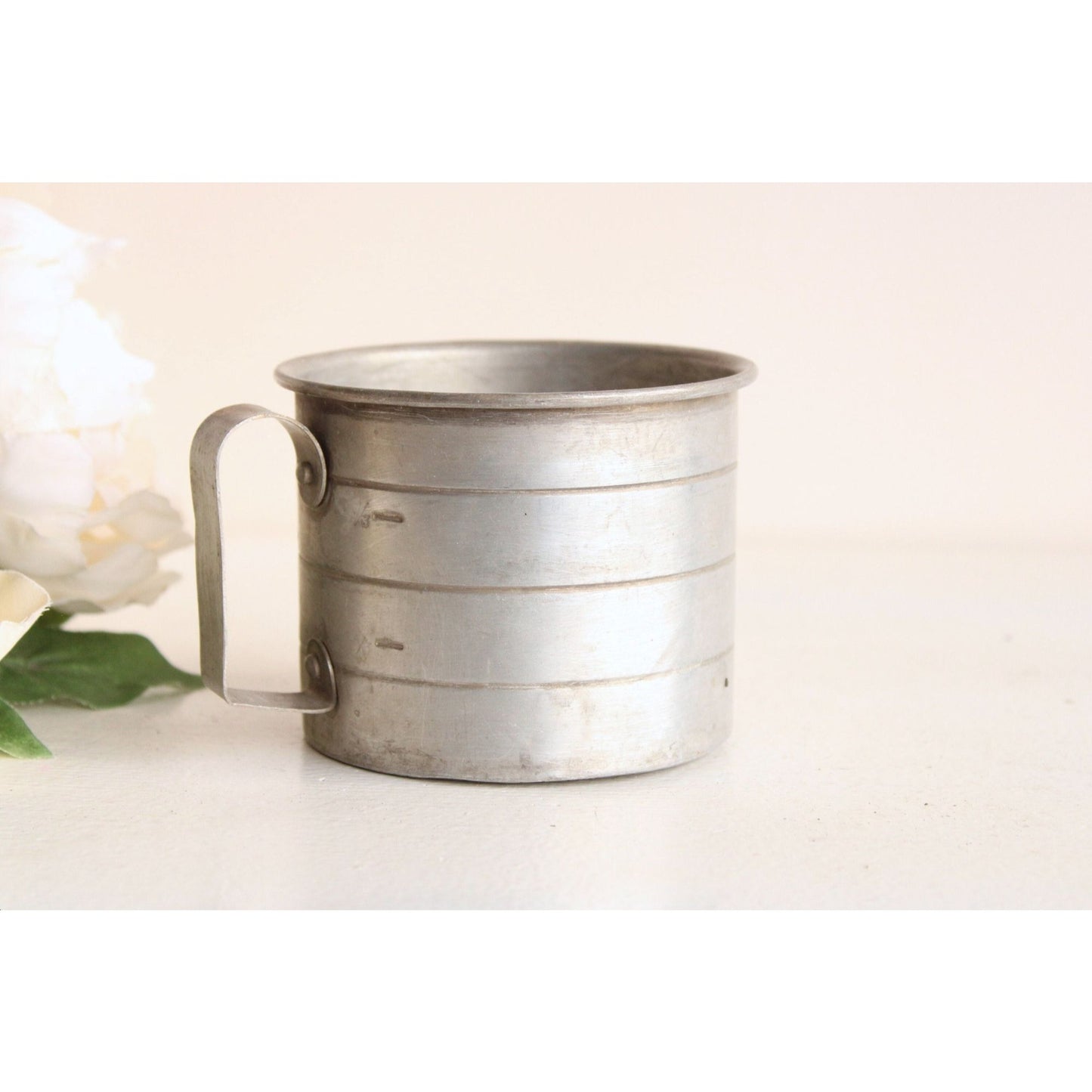 Vintage 1950s Aluminum Two Cup Measuring Cup