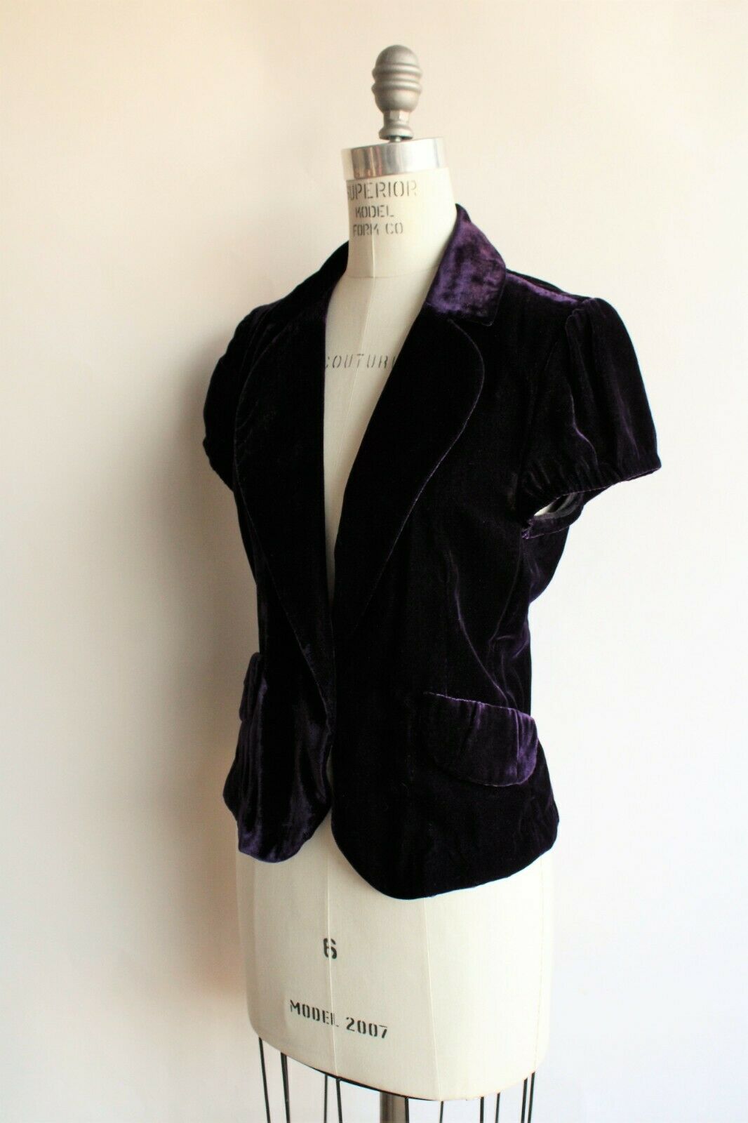 BCBG Max Azria womens purple velvet jacket, size Medium,