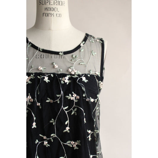 Lavish Blouse, Size M, Black with embroidered flowers and Vines