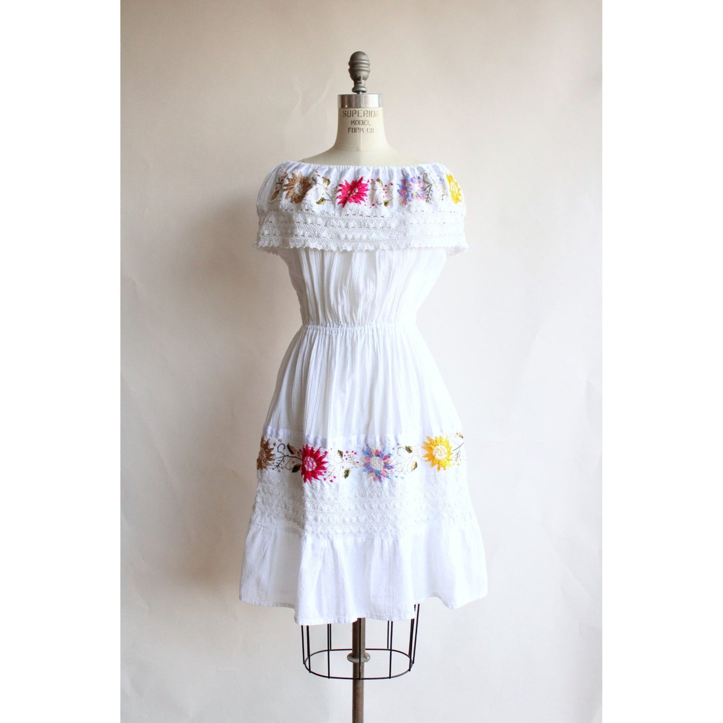 Vintage 1970s 1980s Dress,  White Cotton Embroidered Peasant Dress, Large Size