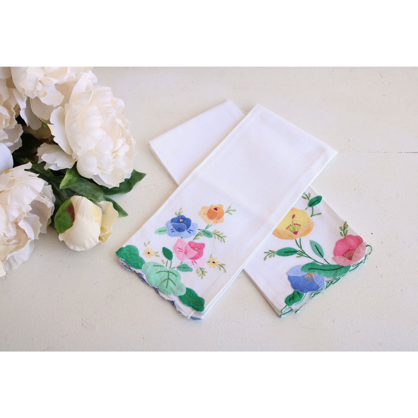 Vintage 1980s Tea Towel Pair With Cutwork Flowers