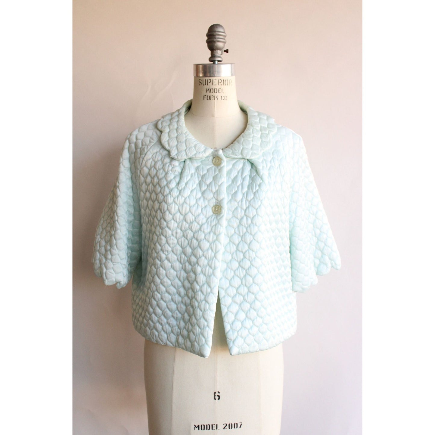 Vintage 1960s Blue Quilted Bed Jacket with Peter Pan Collar