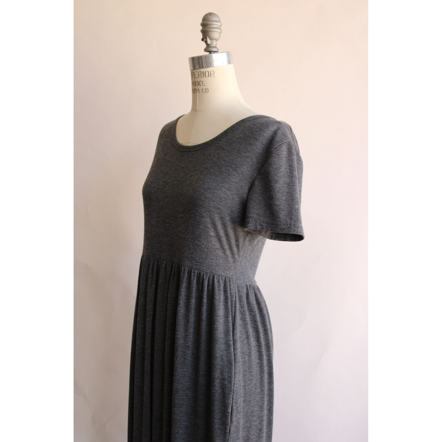 Womens Gray Maxi Dress with Pockets, Size Medium